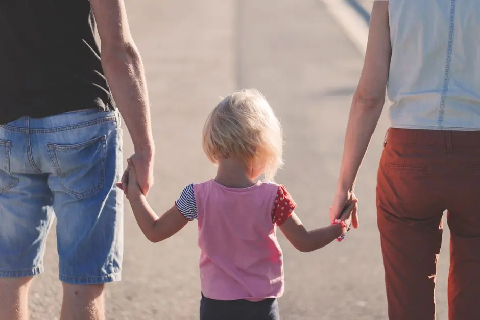 Tips Parenting Sehari-hari Menghadapi Tantrum Anak Balita
